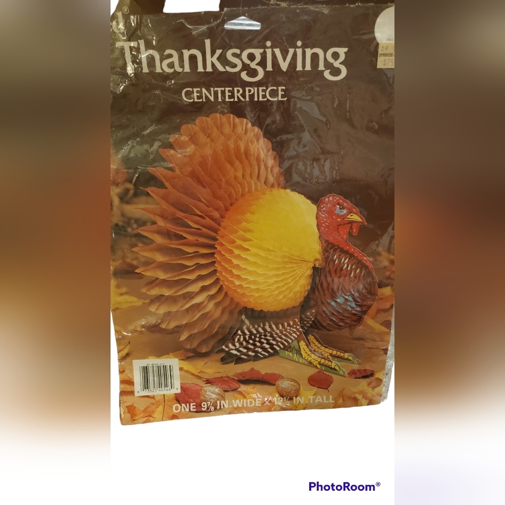 Vintage Thanksgiving Honeycomb Centerpiece
